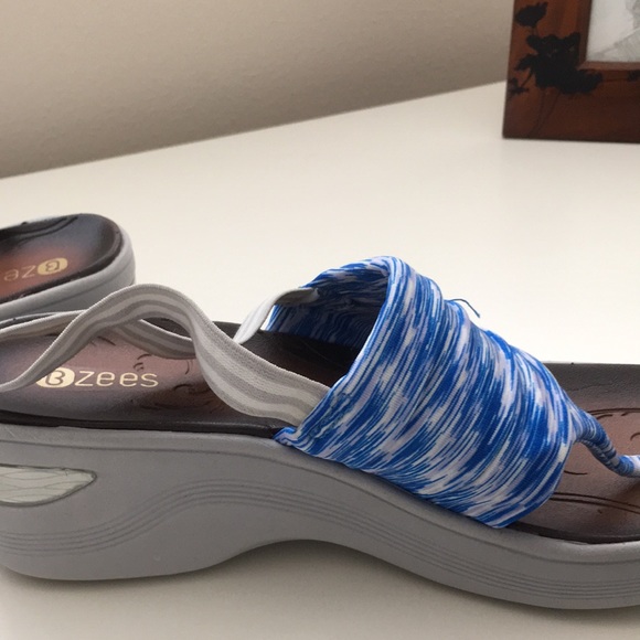 Bzees sandals - Picture 4 of 6